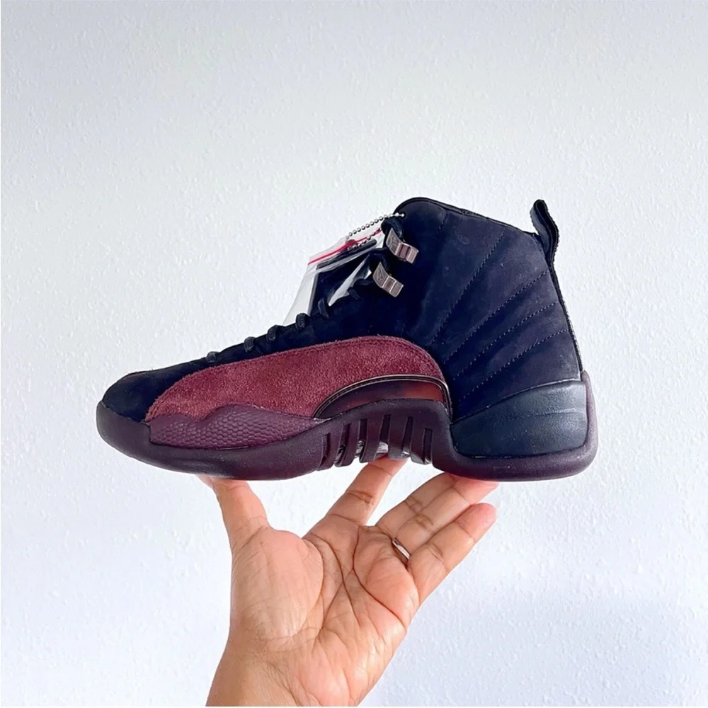 Nike Air Jordan 12 Retro SP X A Ma Maniére Women’s Sneakers